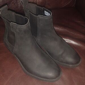 UGG Bonham Waterproof Leather Chelsea Boots Size 7.5